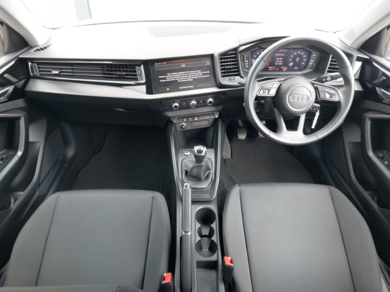 Audi A1 25 Tfsi Technik WJ23KMM White #3