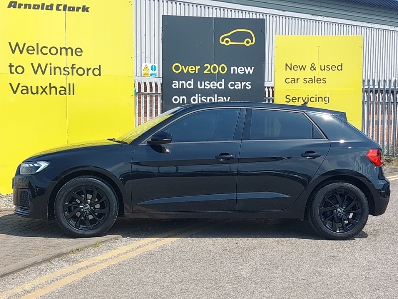Audi A1 25 Tfsi Sport S Tronic EX23DFC Black #4