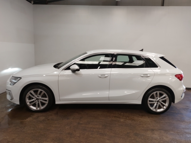 Audi A3 35 Tfsi Sport S Tronic HJ73OGY White #4