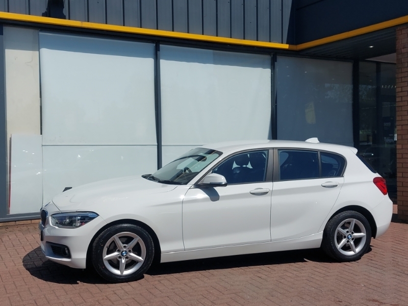 BMW 1 Series 116D Se Business Navservotronic SF18WYH White #4