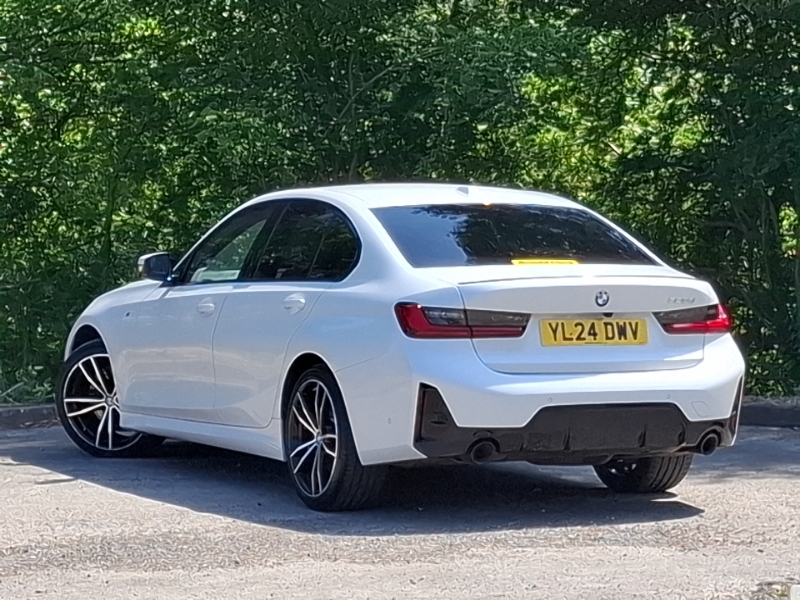 BMW 3 Series 320D Mht M Sport Step Pro Pack YL24DWV White #2
