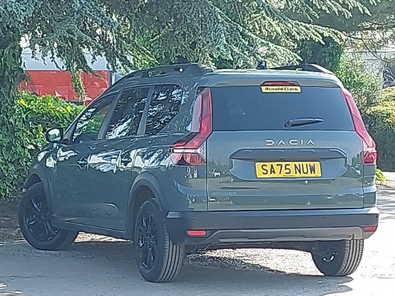 Dacia Jogger 1.0 Tce Extreme Green #2