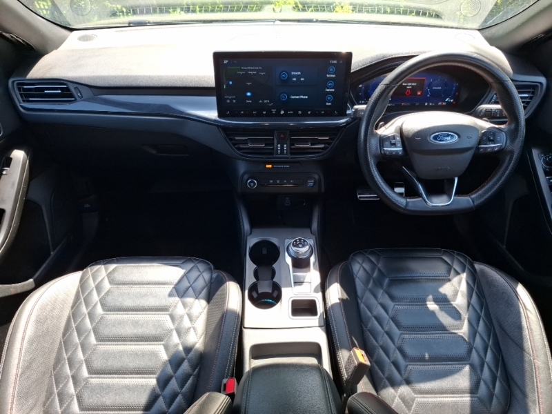 Ford Focus 1.5 Ecoblue St-line Vignale OE23UOD Black #3