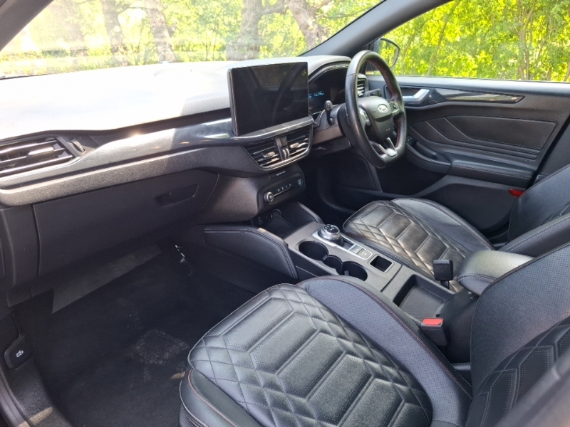 Ford Focus 1.5 Ecoblue St-line Vignale OE23UOD Black #5