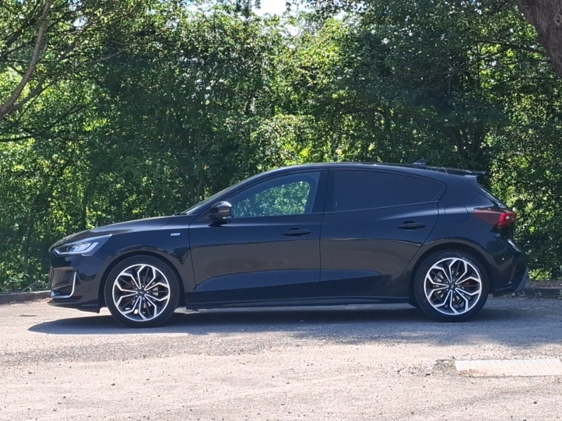 Ford Focus 1.5 Ecoblue St-line Vignale OE23UOD Black #4