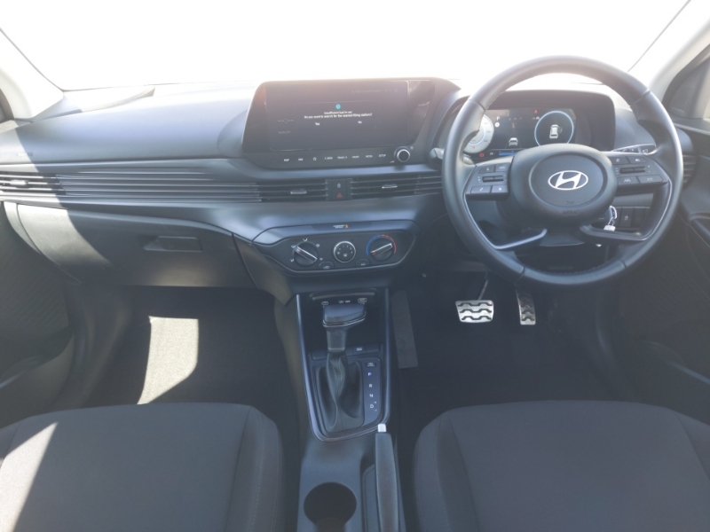 Hyundai Bayon 1.0 Tgdi Advance Dct AV25YDO White #3