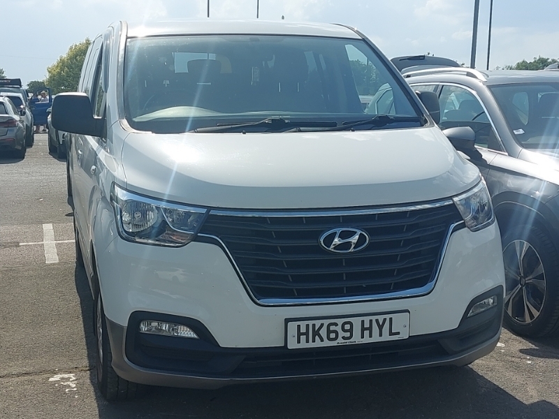 Hyundai I800 2.5 Crdi Se Nav White
