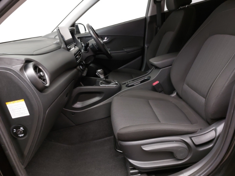 Hyundai Kona 1.6 Gdi Hybrid Premium Dct EO22TVD Black #5