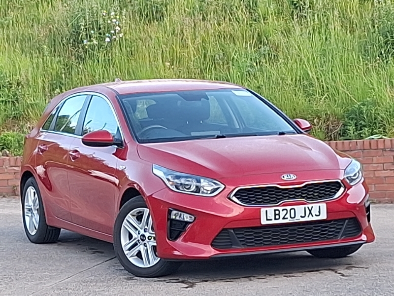 Kia Ceed 1.0T Gdi Isg 2 Nav Red