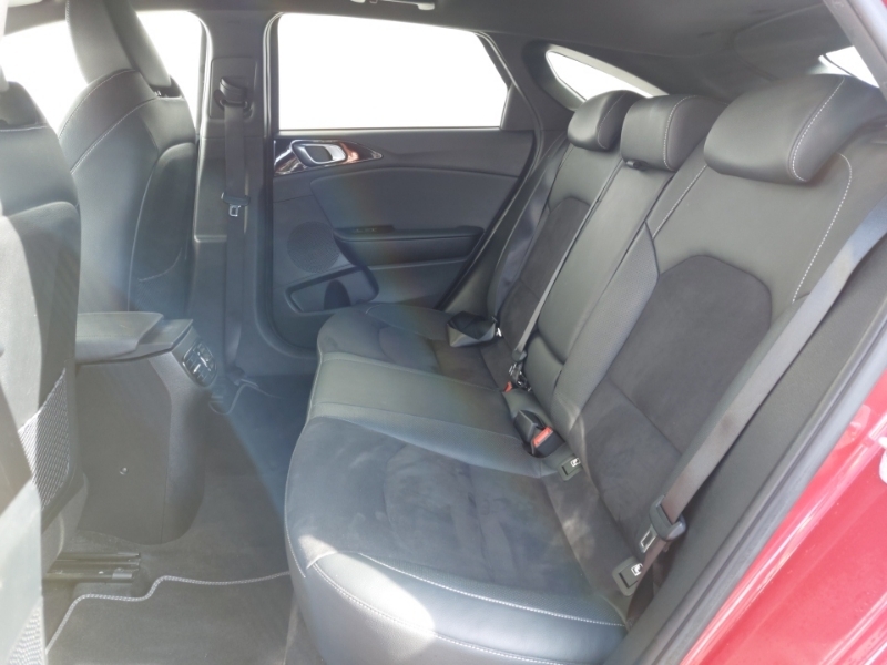 Kia Proceed 1.4T Gdi Isg Gt-line S Dct Red #6
