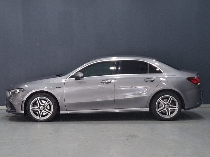 Mercedes-Benz A Class A250e Amg Line GX70TEV Grey #4