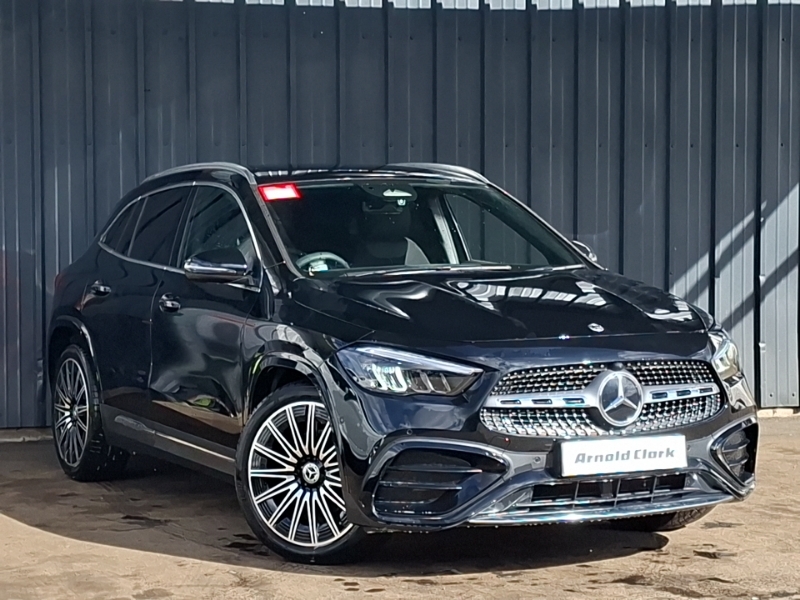 Mercedes-Benz GLA Class Gla 200 Amg Line Premium Black