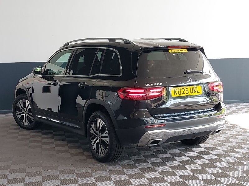 Mercedes-Benz GLB Class Glb 200 Sport Executive 7G-tronic KU25UKL Black #2