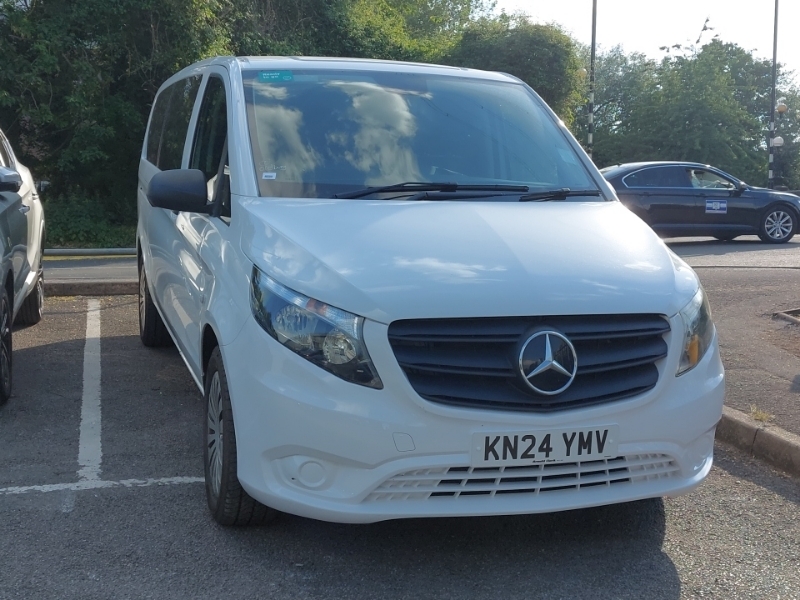 Mercedes-Benz Vito 114 Cdi Pro 9-Seater 9G-tronic White