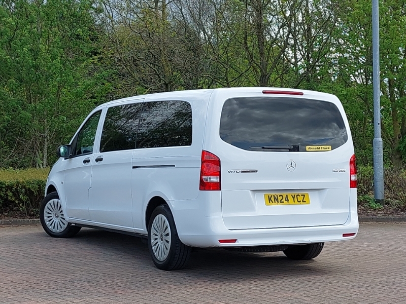 Mercedes-Benz Vito 114 Cdi Pro 9-Seater 9G-tronic KN24YCZ White #2