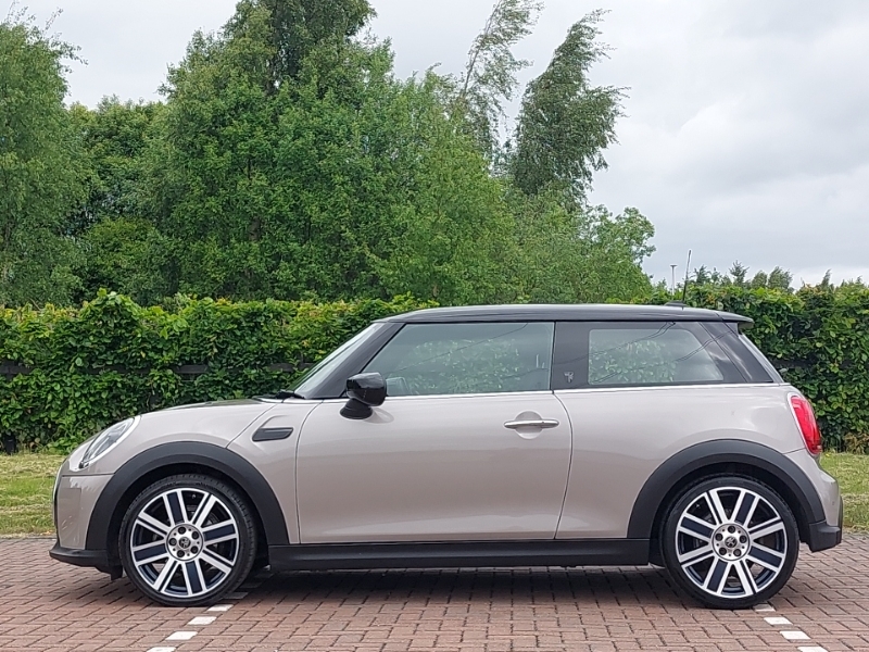 Mini Hatch 1.5 Cooper Exclusive Premium FV23ABU Grey #4