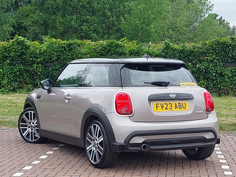 Mini Hatch 1.5 Cooper Exclusive Premium FV23ABU Grey #2