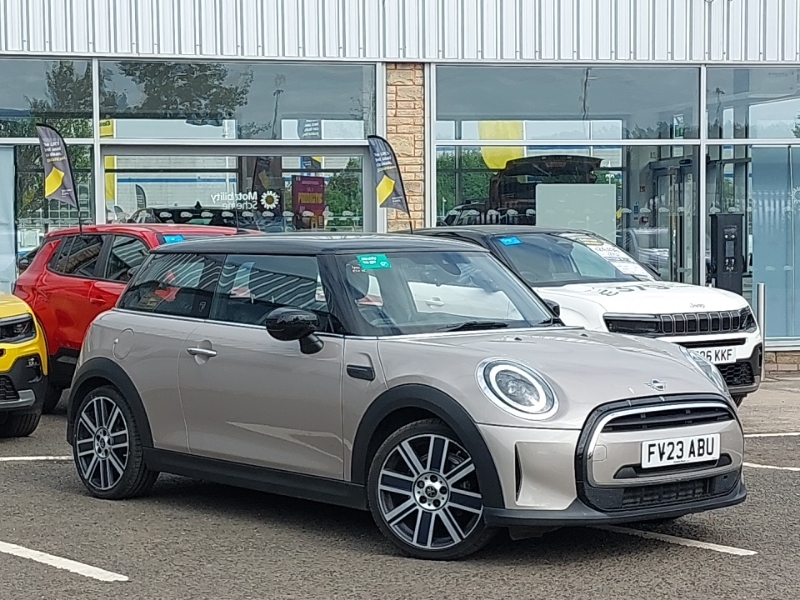 Mini Hatch 1.5 Cooper Exclusive Premium Grey
