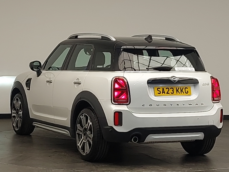 Mini Countryman 1.5 Cooper Exclusive SA23KKG White #2