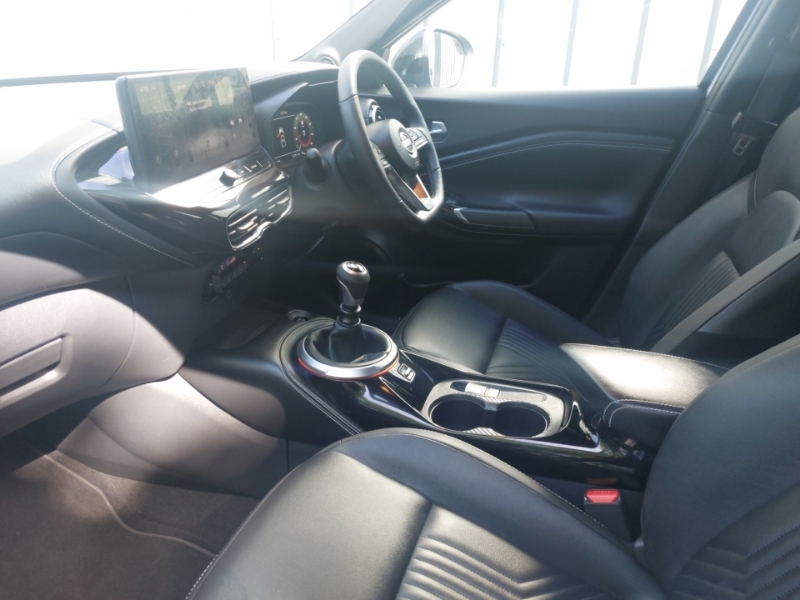 Nissan Juke 1.0 Dig-t Tekna SM25FSZ White #5