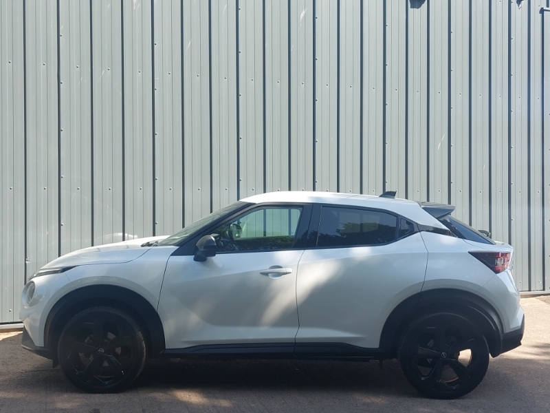Nissan Juke 1.0 Dig-t Tekna SM25FSZ White #4