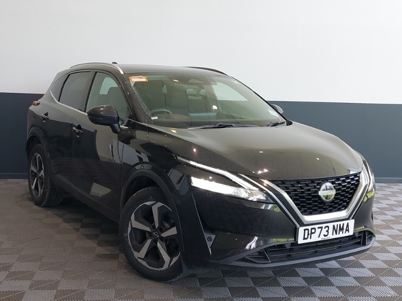 Nissan Qashqai 1.3 Dig-t Mh 158 N-connecta Xtronic Black