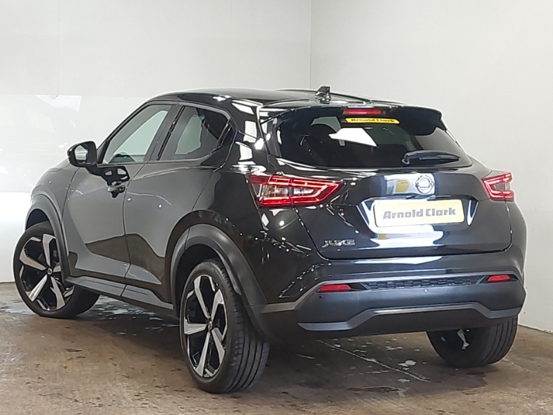 Nissan Juke 1.0 Dig-t 114 Tekna EJ21XRD Black #2