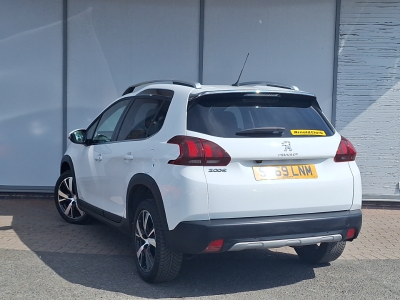 Peugeot 2008 1.5 Bluehdi 100 Allure Premium 5 Speed SH69LNM White #2