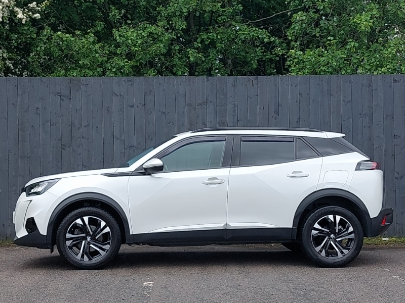 Peugeot 2008 1.2 Puretech Allure Premium SB21USE White #4