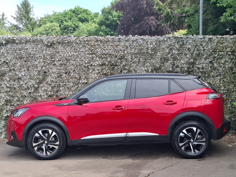 Peugeot 2008 1.5 Bluehdi 110 Gt MK71XWZ Red #4