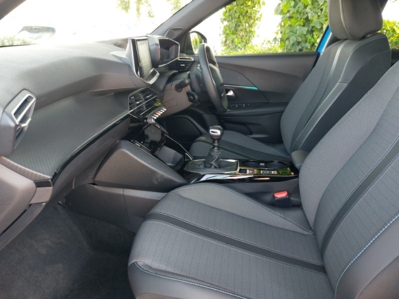 Peugeot 2008 1.2 Puretech Allure Premium FN23WWZ Blue #5