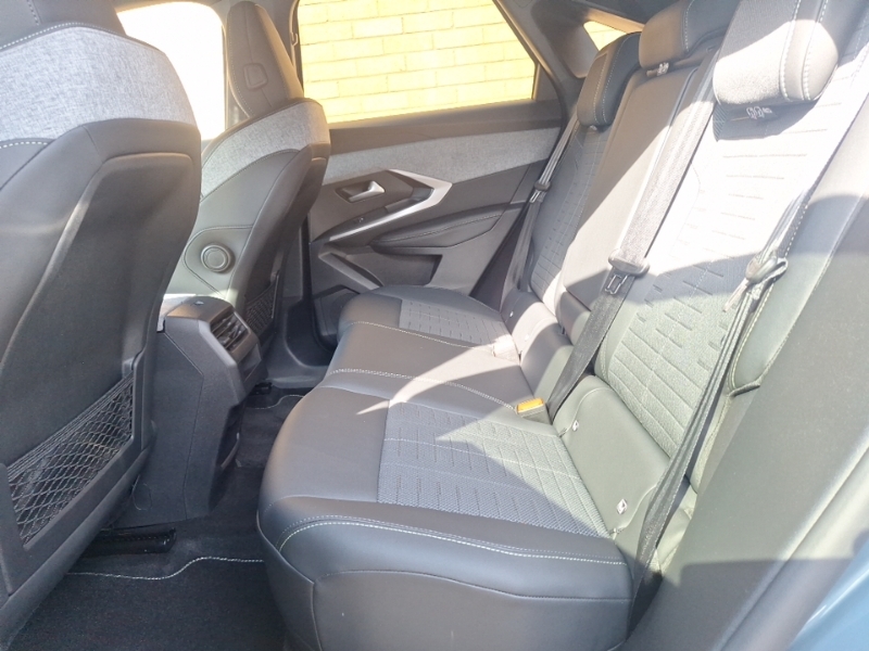 Peugeot 3008 1.2 Hybrid 145 Gt E-dsc6 KJ25OHG Blue #6