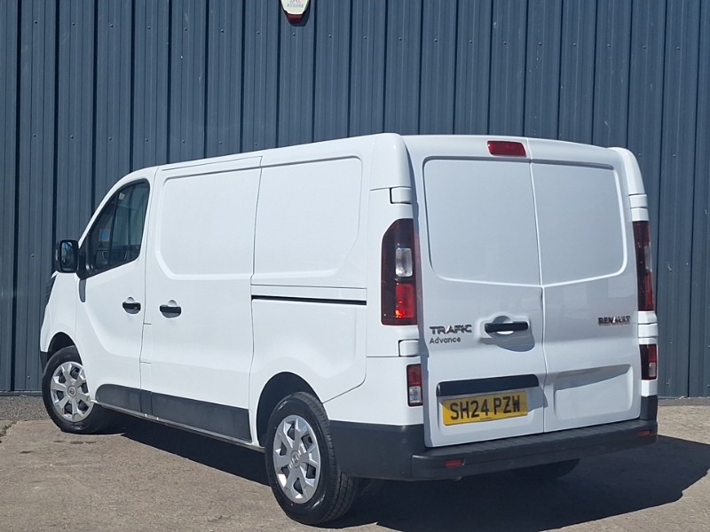 Renault Trafic Sl30 Blue Dci 130 Advance Van SH24PZW White #2
