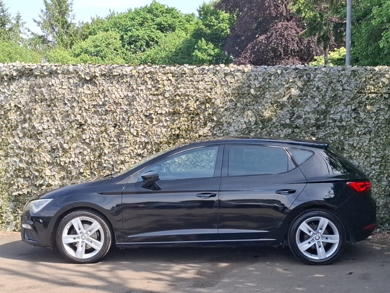 Seat Leon 1.5 Tsi Evo Fr Ez YP68VFU Black #4