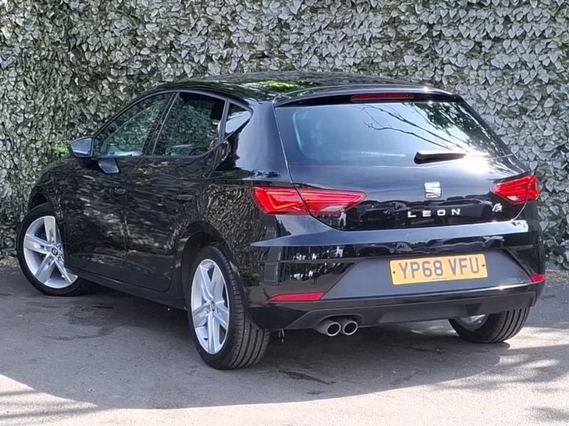 Seat Leon 1.5 Tsi Evo Fr Ez YP68VFU Black #2
