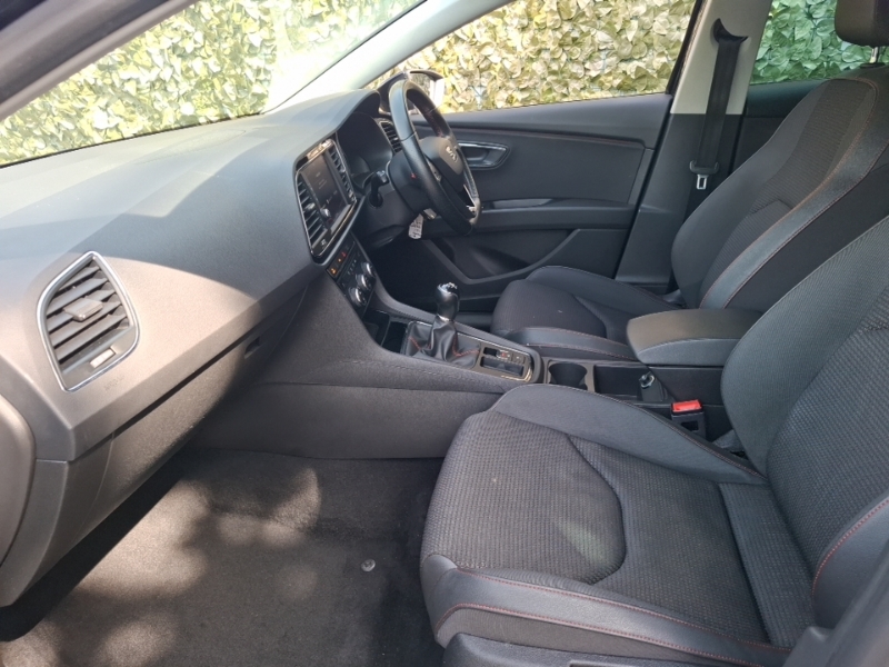 Seat Leon 1.5 Tsi Evo Fr Ez YP68VFU Black #5