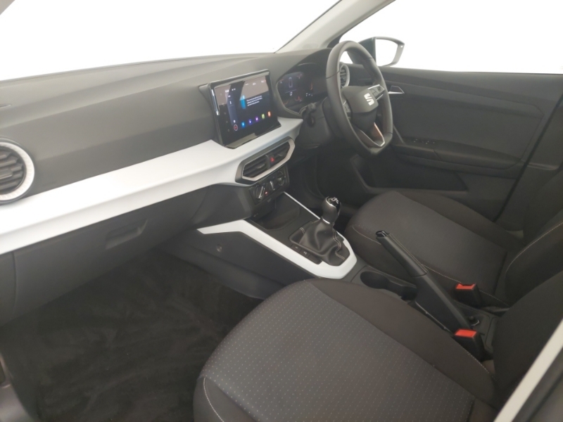 Seat Arona 1.0 Tsi Se Technology YP25WBX Grey #5