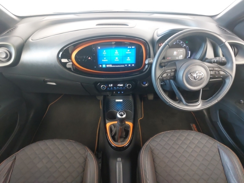 Toyota Aygo X 1.0 Vvt-i Limited Edition WU72YCJ Green #3
