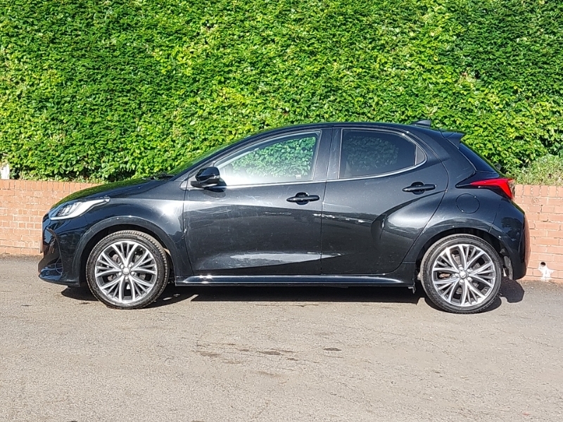 Toyota Yaris 1.5 Hybrid Excel Cvt NA72UYX Black #4