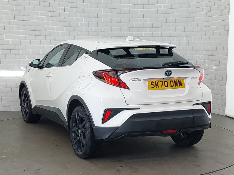 Toyota C-Hr 1.8 Hybrid Design Cvt SK70DWW White #2