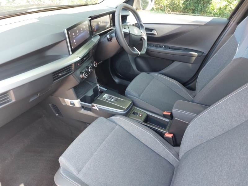 Vauxhall Frontera 83Kw Design 44Kwh AV75UTO Black #5