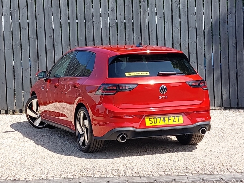 Volkswagen Golf 2.0 Tsi 265 Gti Dsg Red #2