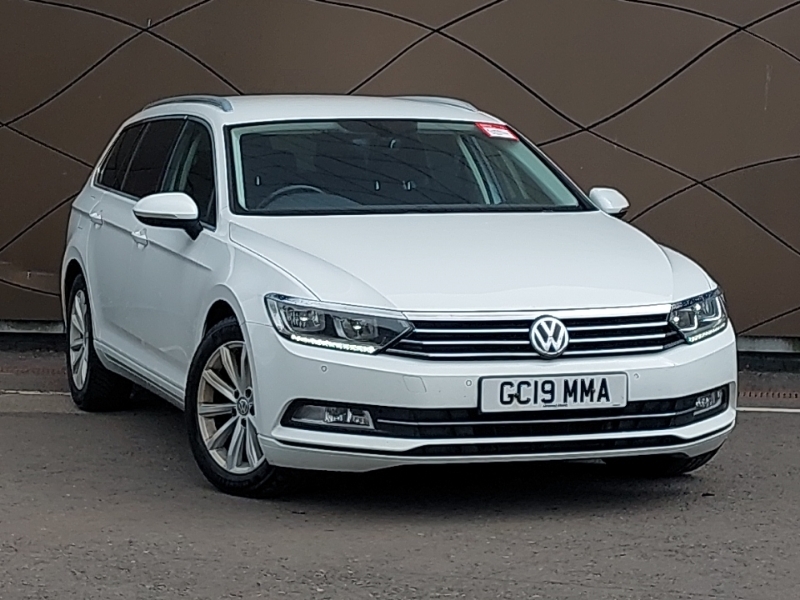 Volkswagen Passat 1.5 Tsi Evo 150 Se Business Dsg White