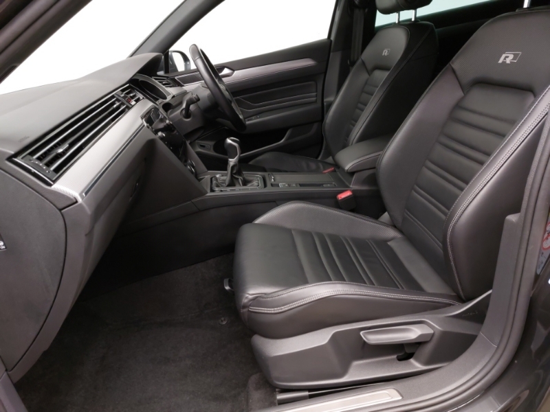 Volkswagen Passat 1.5 Tsi Evo R-line SA70UVG Grey #5
