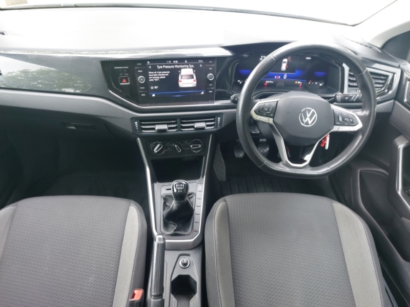 Volkswagen Polo 1.0 Tsi Life GL73OVA Grey #3