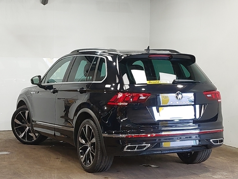 Volkswagen Tiguan 1.5 Tsi 150 R-line Dsg CK23UAL Black #2