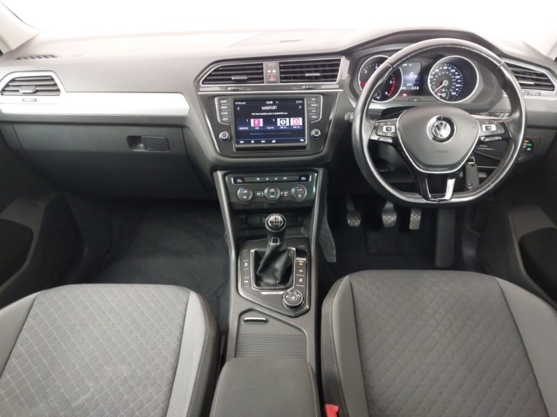 Volkswagen Tiguan 2.0 Tdi 150 4Motion Se Nav DF66AYX Grey #3