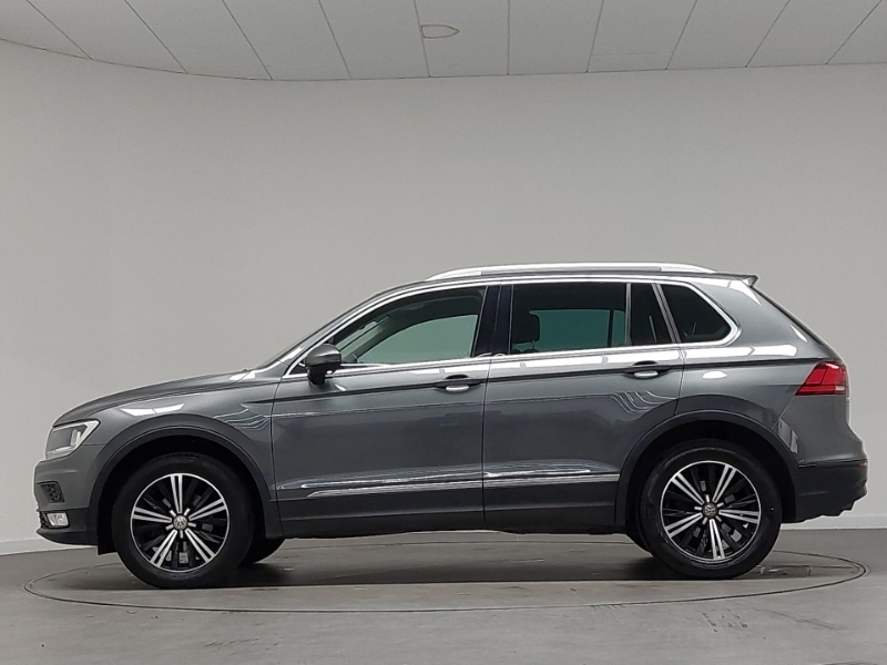 Volkswagen Tiguan 2.0 Tdi 150 4Motion Se Nav DF66AYX Grey #4