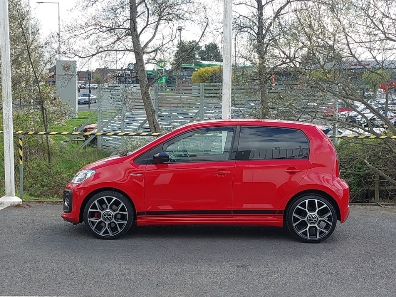 Volkswagen Up 1.0 115Ps Up Gti PJ71ZGY Red #4
