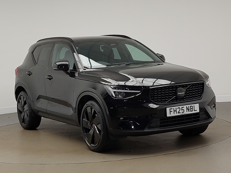 Volvo XC40 2.0 B4p Plus Black Edition Black